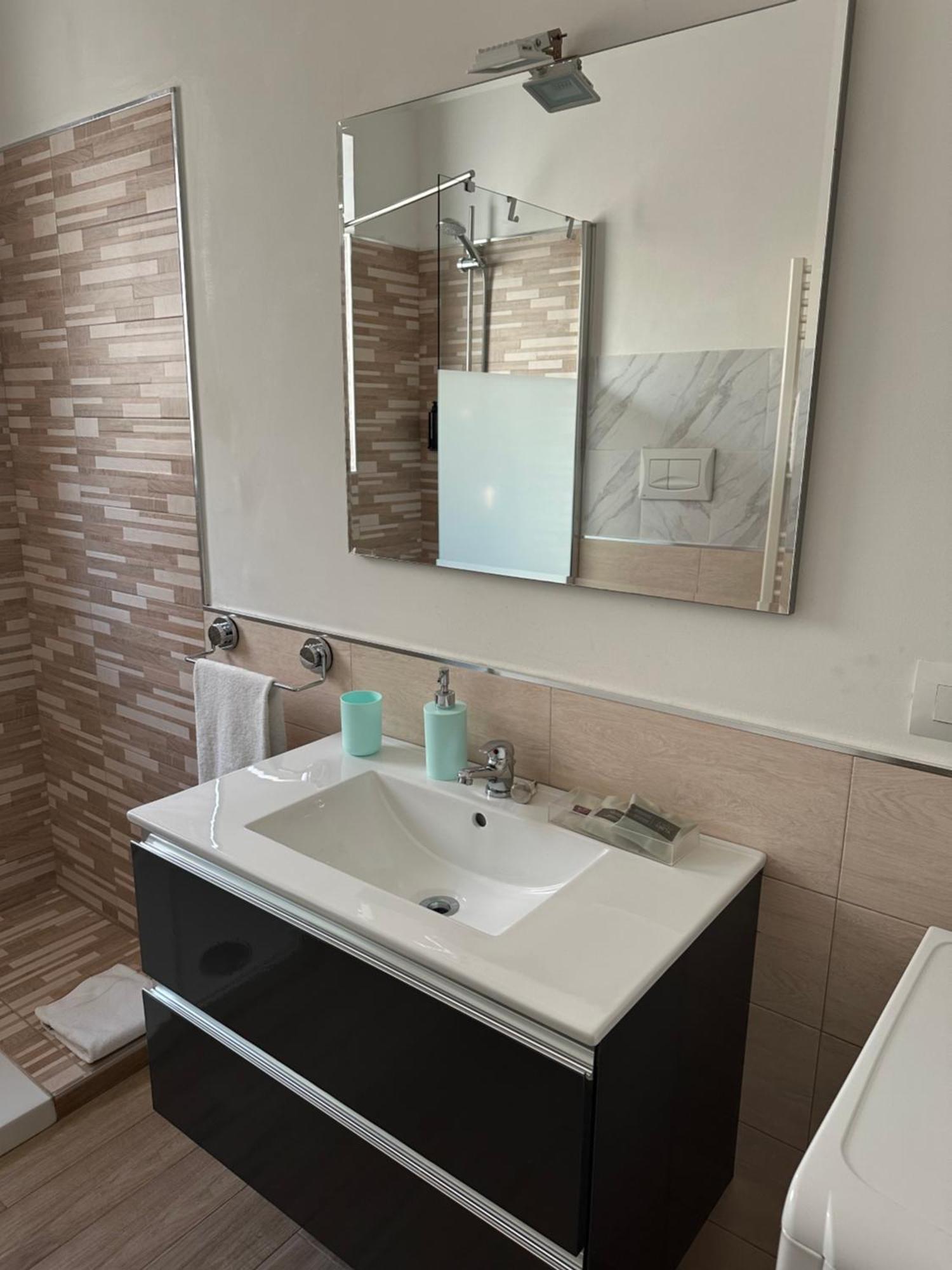 Toi Apartments برينديسي المظهر الخارجي الصورة