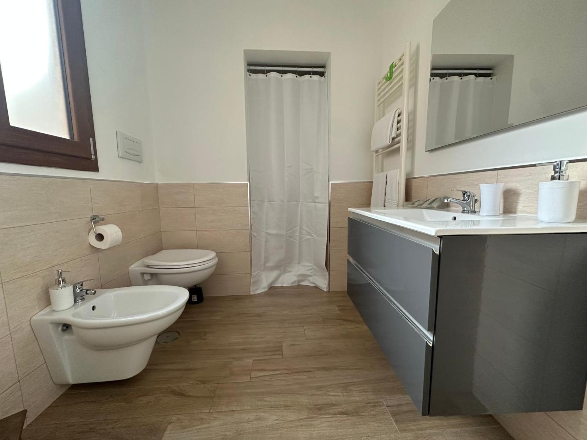 Toi Apartments برينديسي الغرفة الصورة